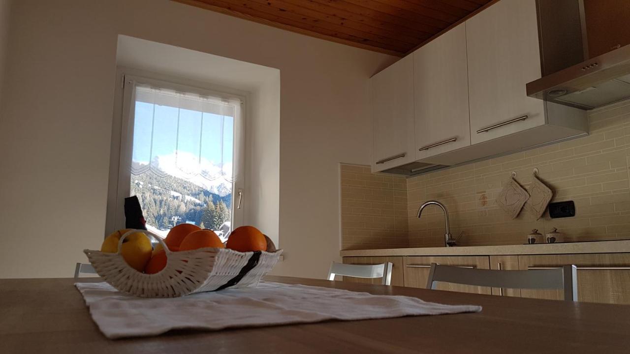 Ferienwohnung Casa Paola Pozza di Fassa Exterior foto