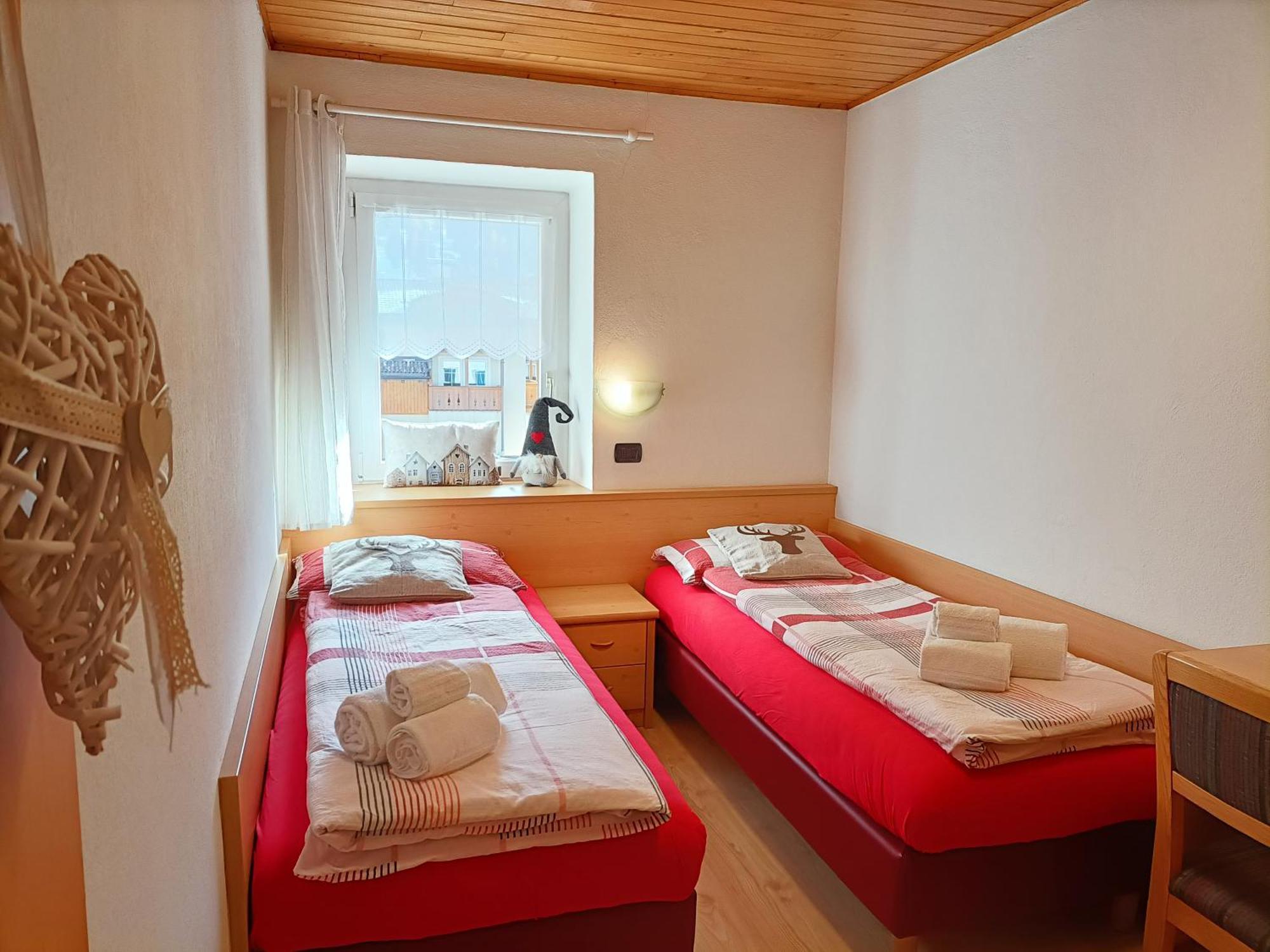 Ferienwohnung Casa Paola Pozza di Fassa Exterior foto