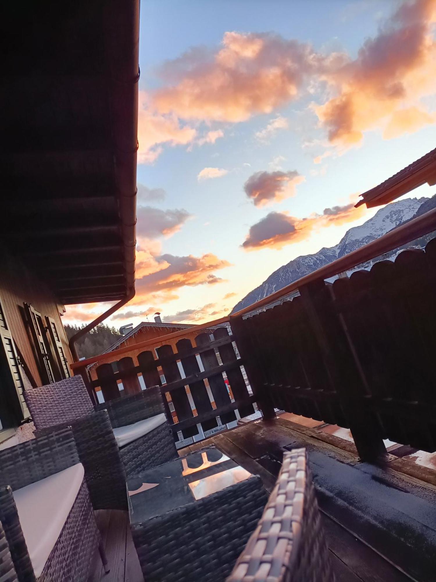 Ferienwohnung Casa Paola Pozza di Fassa Exterior foto